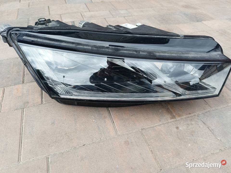 Lampa Skoda Octavia 2020 Łask sprzedam