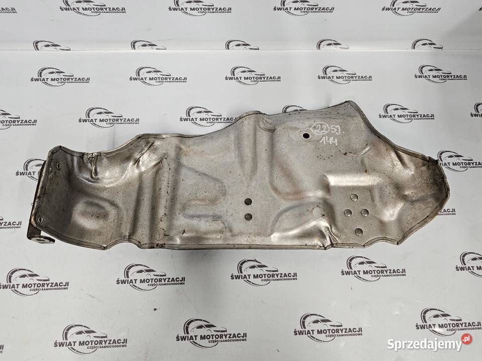 MERCEDES W212 18 B CGI 271860 osłona termiczna