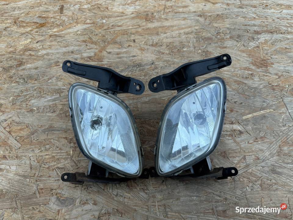 Halogen prawy rh lewy lh przód Kia venga 922011
