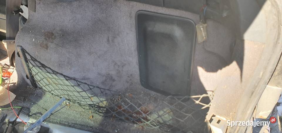 Volvo v40 subufer tuba klosnik osobowe Zielona Góra