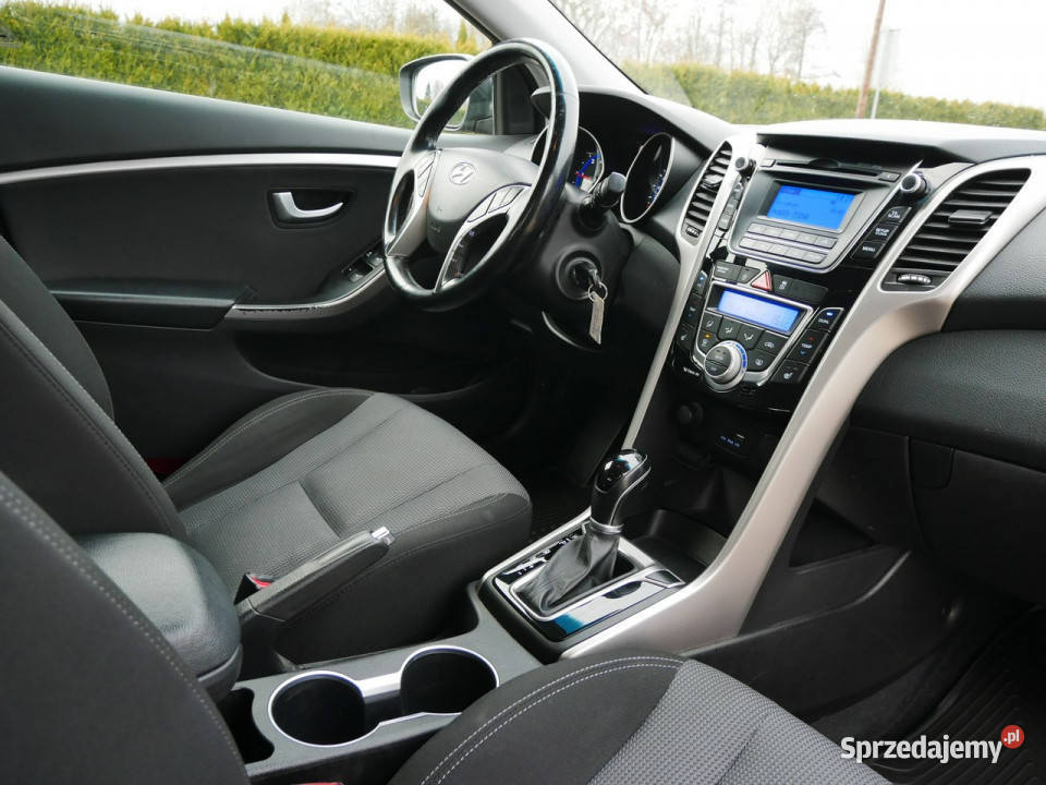 Hyundai i30 16 CRDI 110 E6 Kombi Comfort Automat Goczałkowice-Zdrój sprzedam