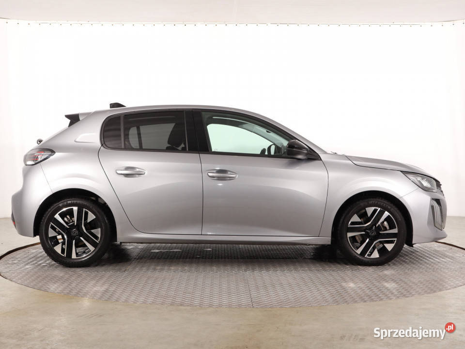 Peugeot 208 12 PureTech 74KM