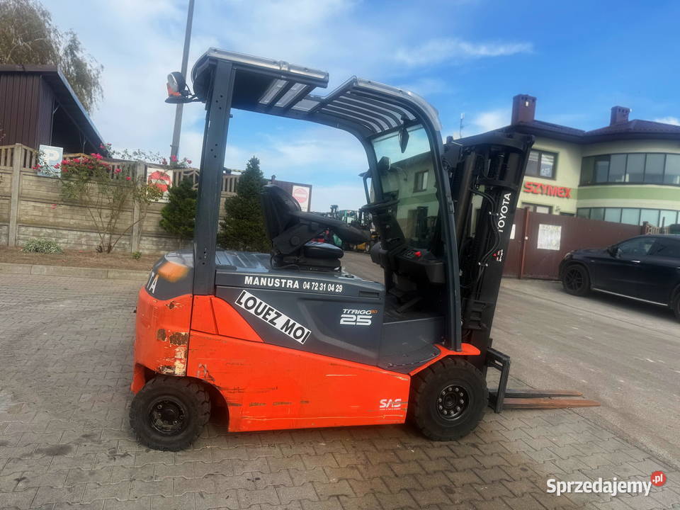 wózek widłowy elektryczny TOYOTA 8FBMT25 Triplex Działoszyn