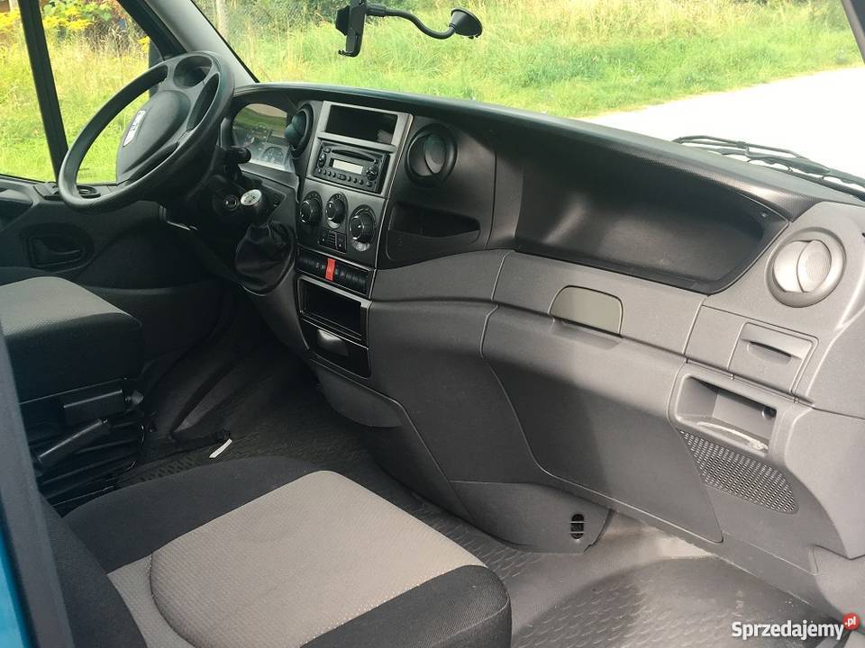 Wypożycz samochodów bus IVECO MAXi 80 doba Międzyzdroje