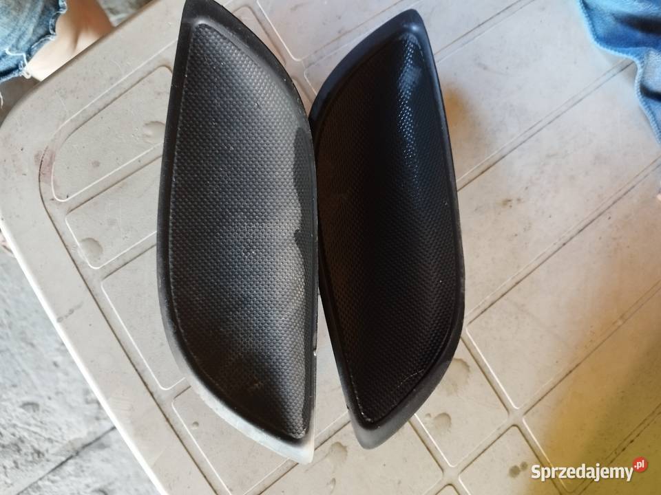 Zaślepki halogenu toyota Yaris II lift Łódź