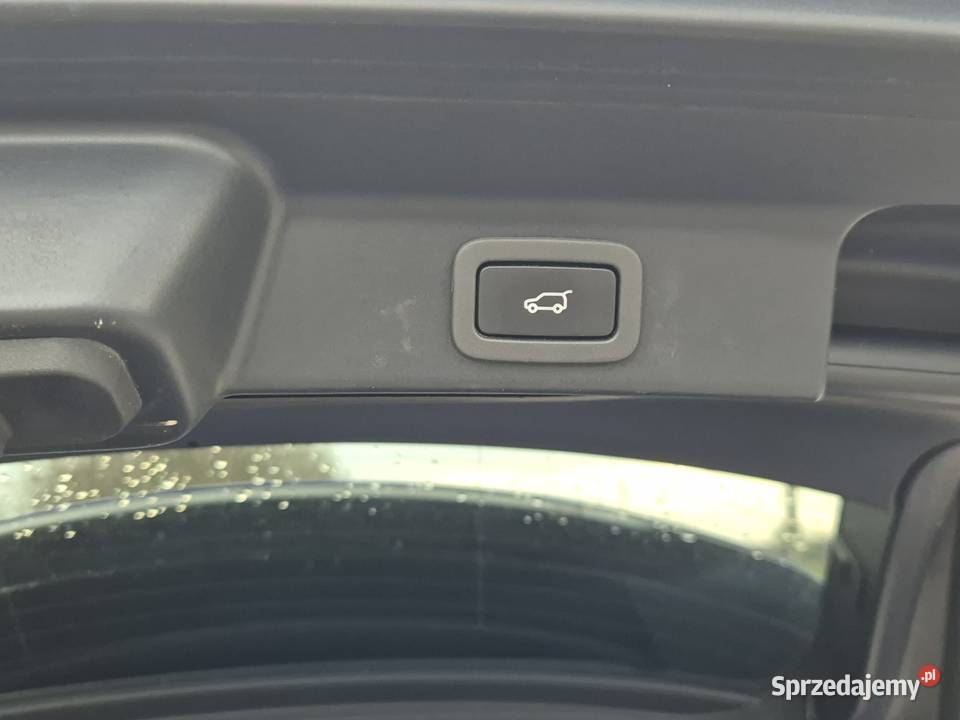 Jaguar FPACE S 30 V6 Supercharged Benzyna 381