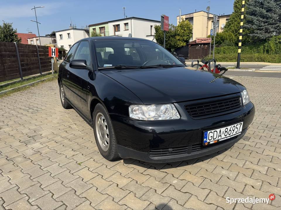 Audi a3 lift 18t quattro 200koni radio