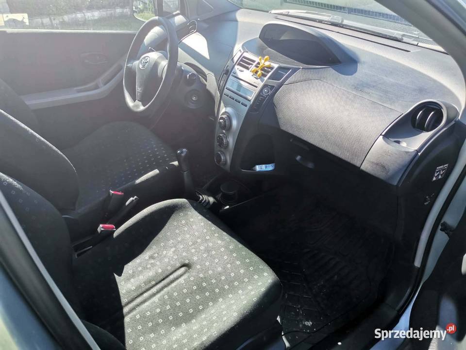 Toyota Yaris 13 szary Ustroń