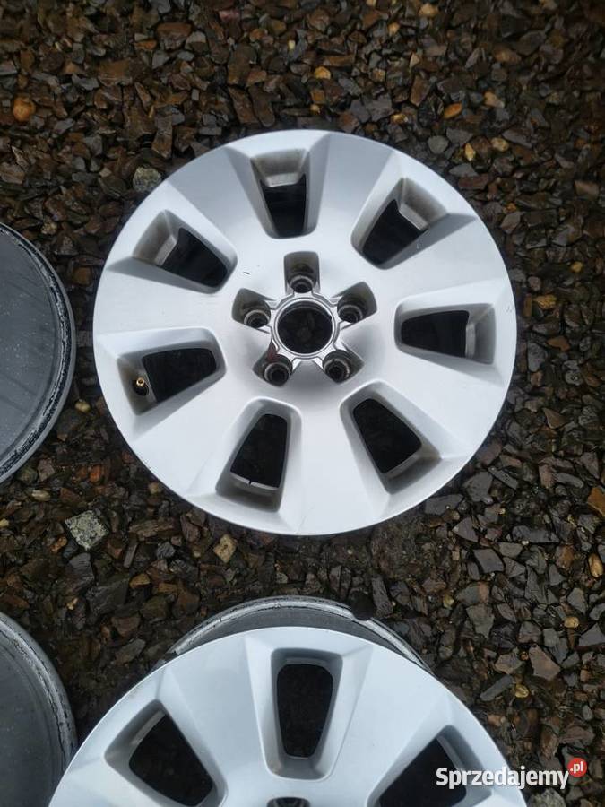 Felgi aluminiowe audi 16 dolnośląskie Biała