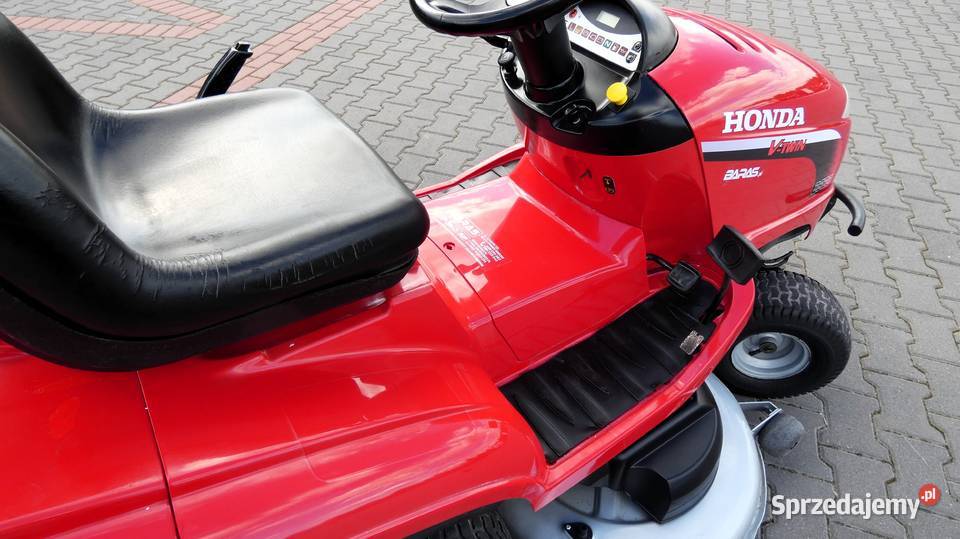Traktorek kosiarka HONDA 2620 2 Cylindry 122 sprzedam