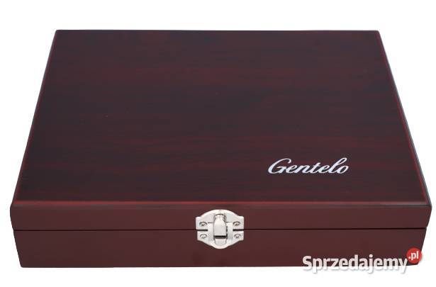 Elegancka Srebrna Piersiówka 8 oz z 4 Pozostałe Ostrowy nad Okszą sprzedam