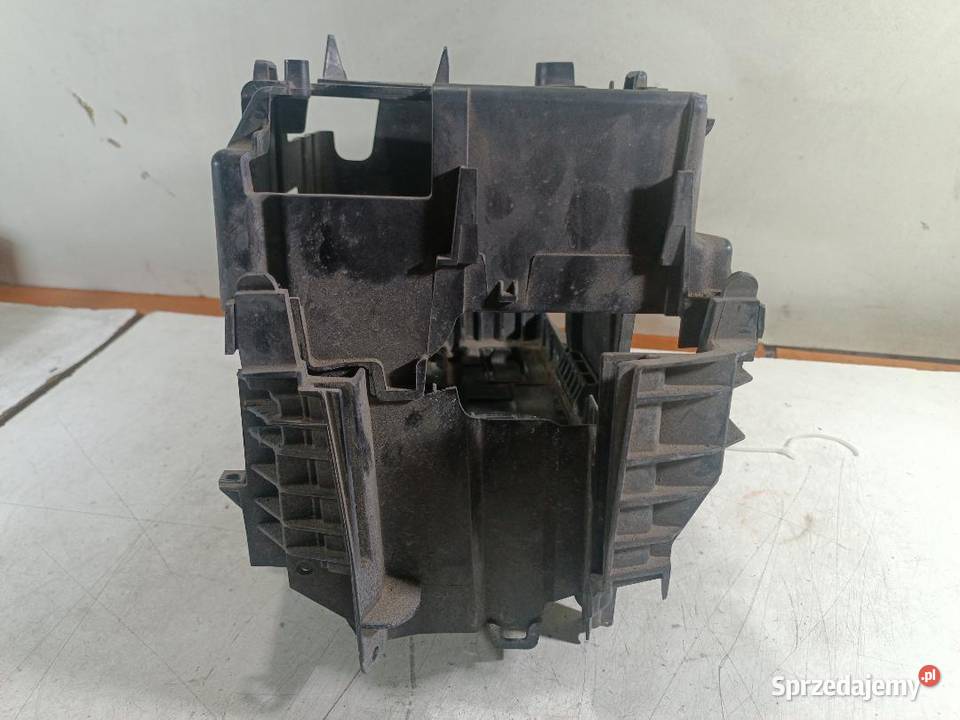 OBUDOWA AKUMULATORA PEUGEOT 508 I 16 EHDI osobowe