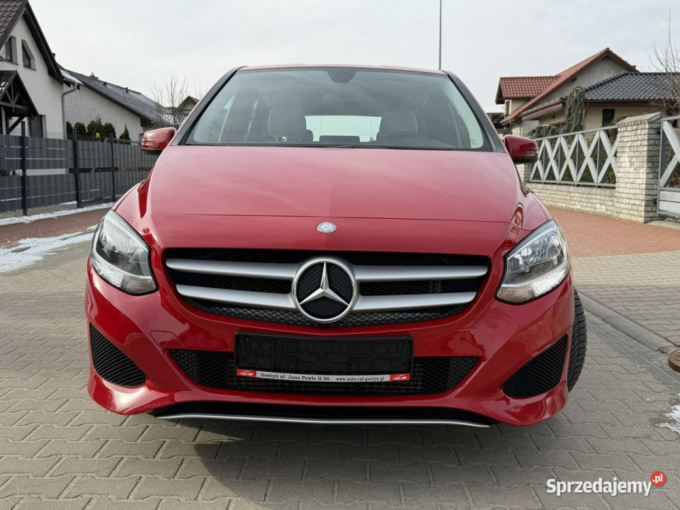 Mercedes B 180 Mercedes B180 LIFT 16 Benz 122 1595cm3 wielkopolskie Gostyń