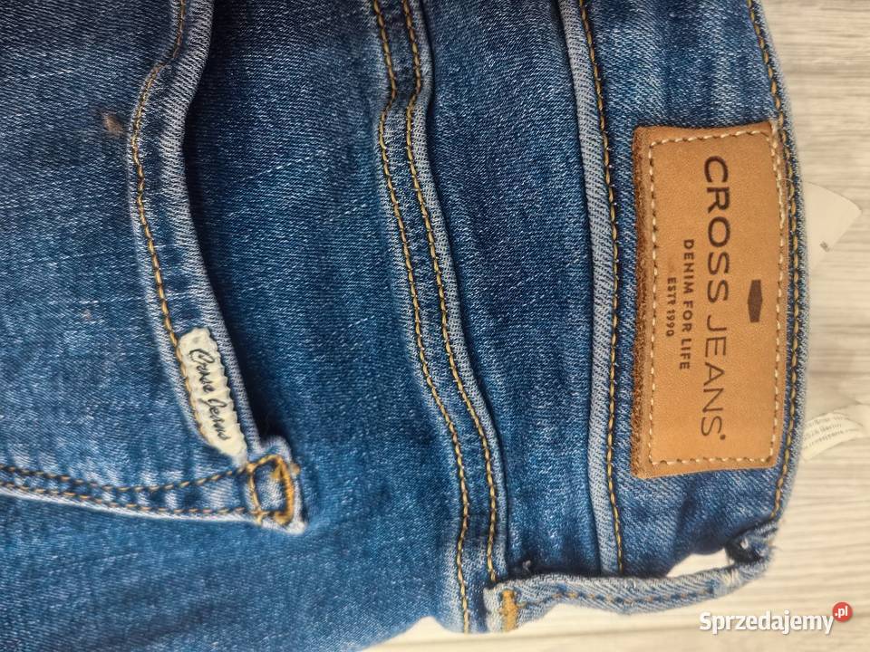 Spodnie Jeansy Cross oryginalne Cross Bukowno
