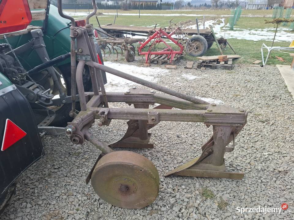 Sprzedam pług grudziądz 2 skibowy stary typ duży Trzcinica