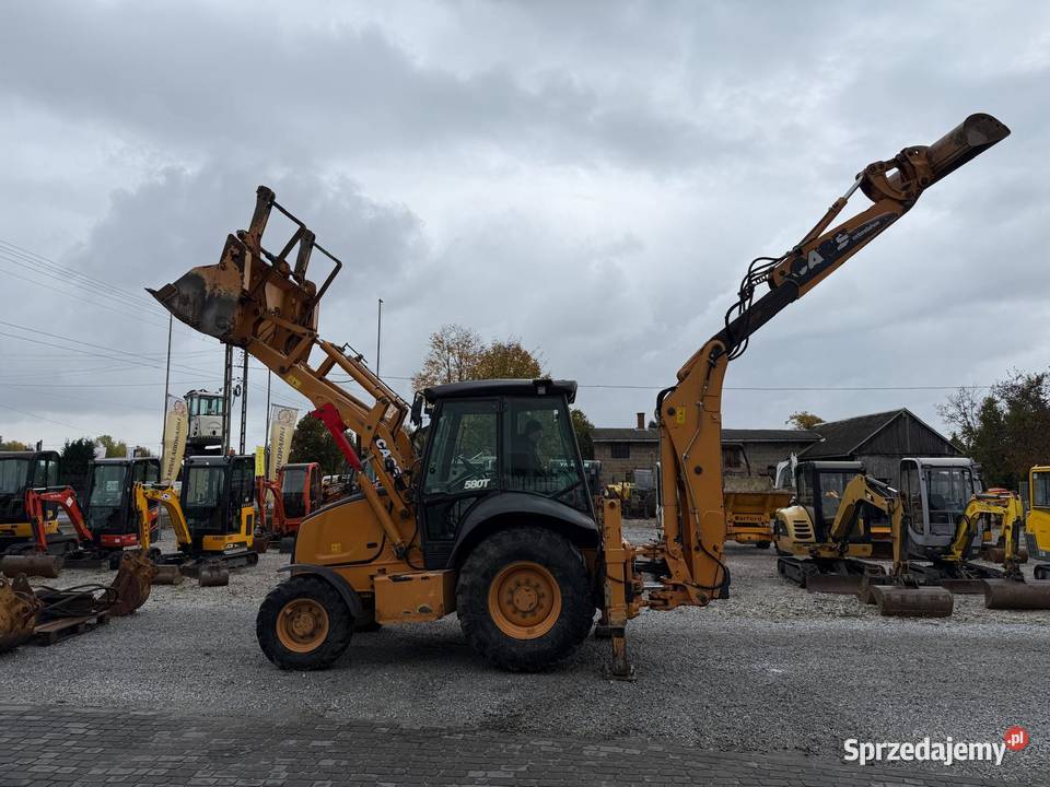 Case 580T CASE 580T KoparkoŁadowarka z 2012 roku Koparko ładowarki Złoczew