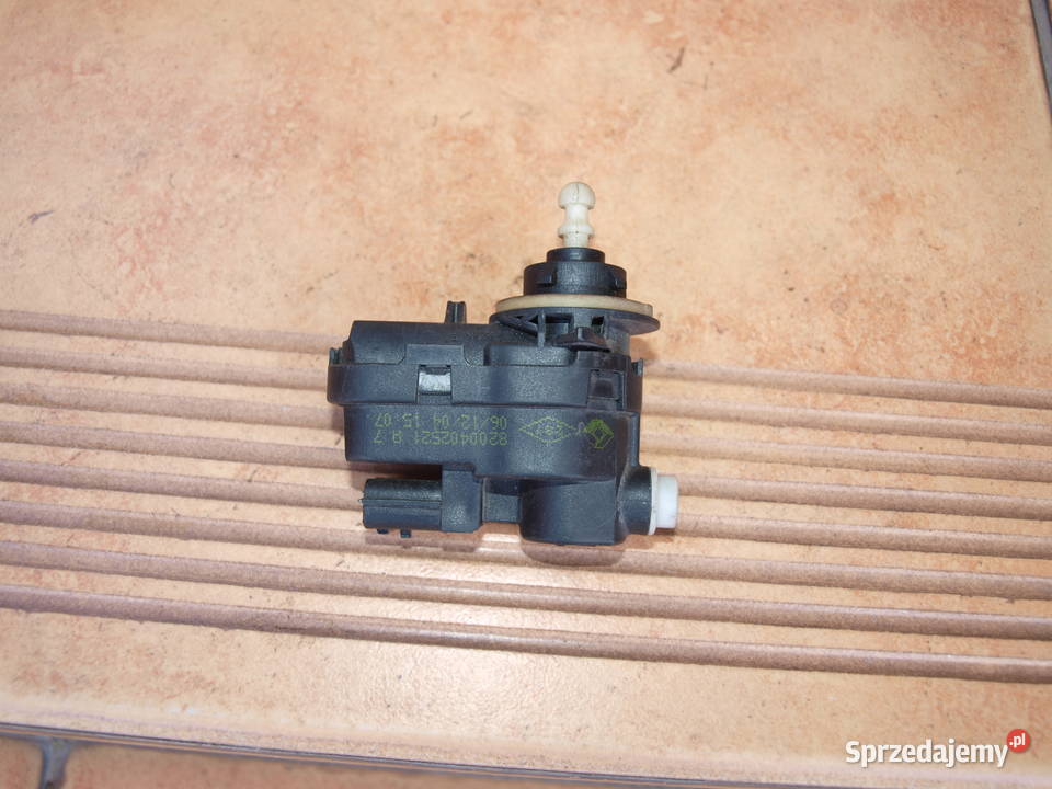 Renault Scenic 3 silniczek regulacji lampy przód Kalisz