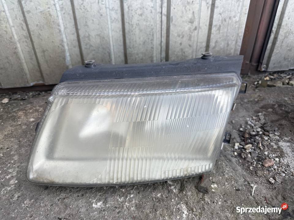 Lampa lewa przód VW Passat B5 Lampy przednie Ostrów Wielkopolski