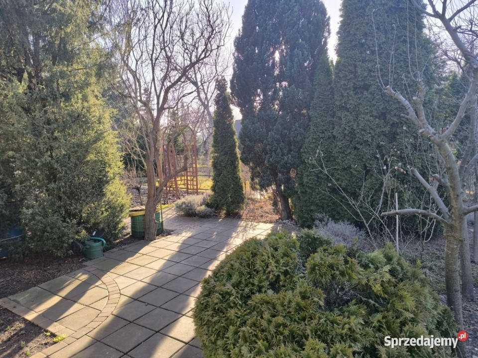 Sprzedam działkę ROD Geofizyka z domkiem