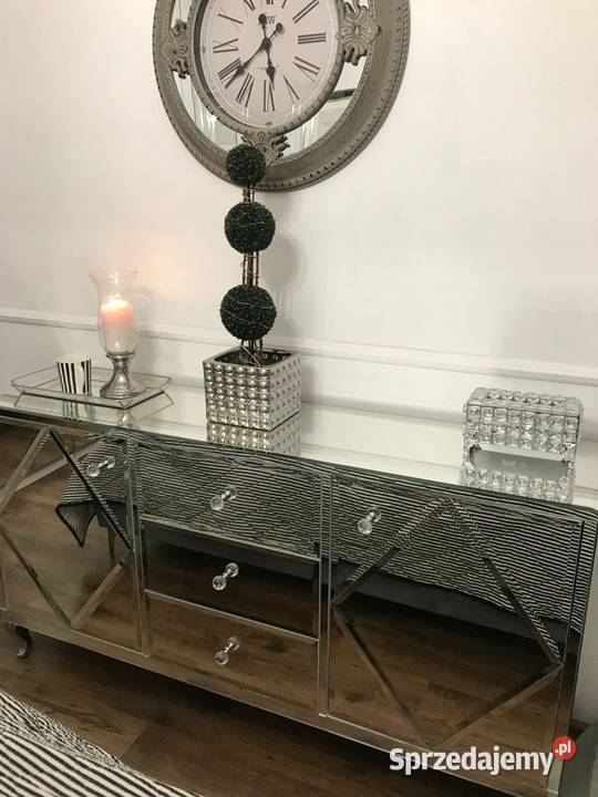 Komoda Lustrzana Elegancja i Styl Glamour Noga Kępno