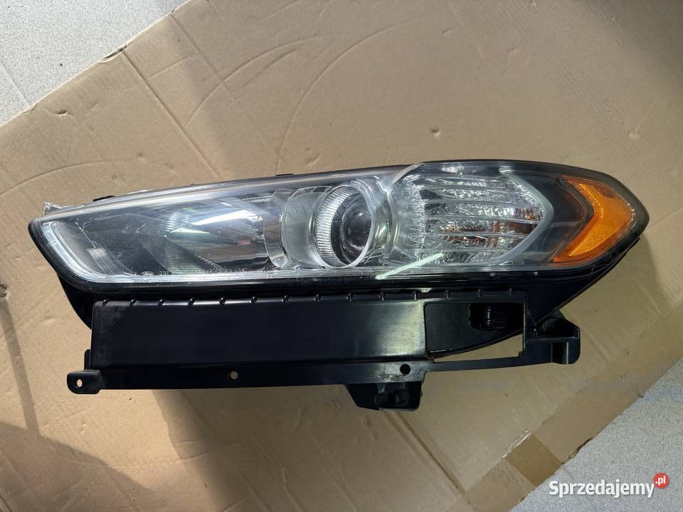 Ford Fusion 2016 USA lampa przednia lewa Lampy przednie Kolbuszowa Dolna