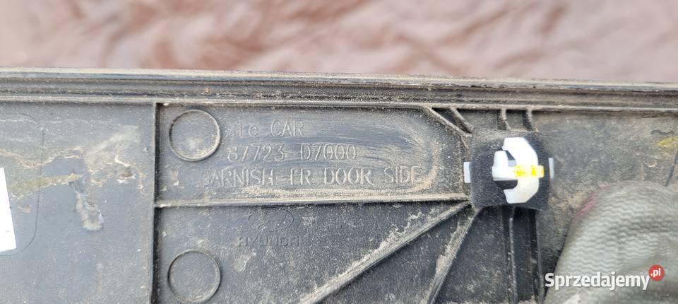 HYUNDAI TUCSON III 1520 LISTWA DRZWI LEWY PRZÓD osobowe