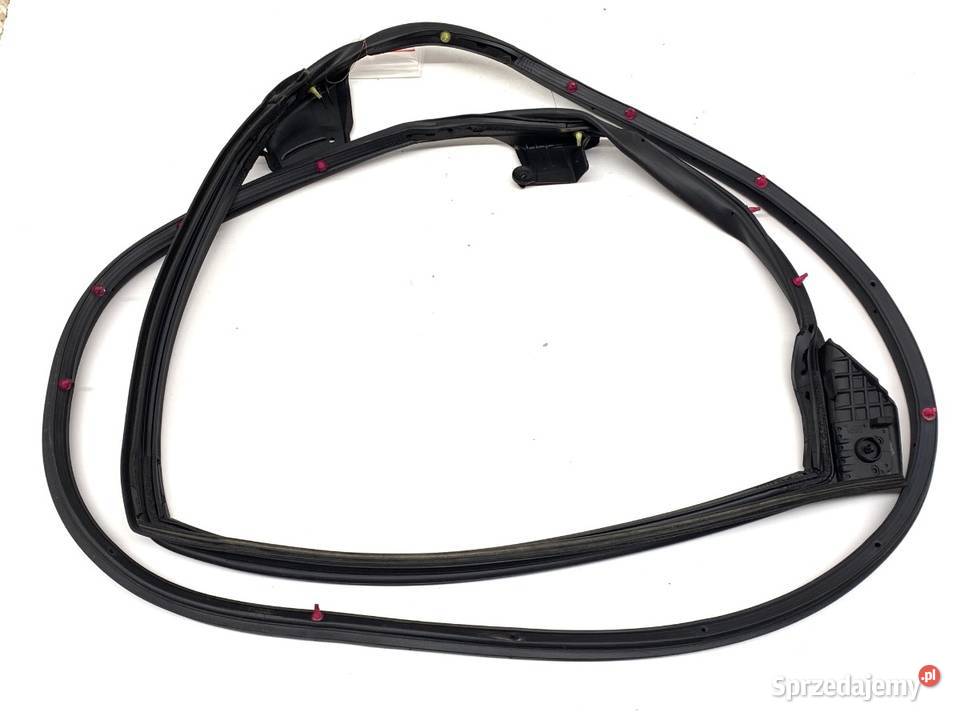 USZCZELKA DRZWI TYŁ LEWA WEWNĘTRZN LEXUS LBX osobowe