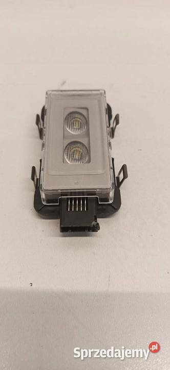 SKODA ENYAQ LAMPKA KABINY WNĘTRZA 11A947304A osobowe