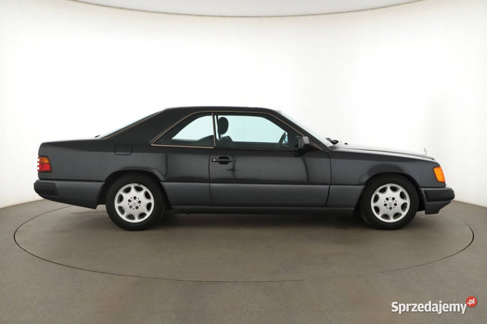 Mercedes W124 230 CE Piaseczno