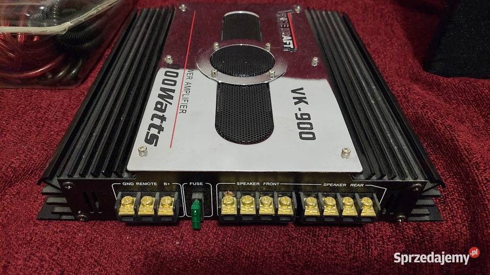 Zestaw skrzynia wzmacniacz kable Chodów