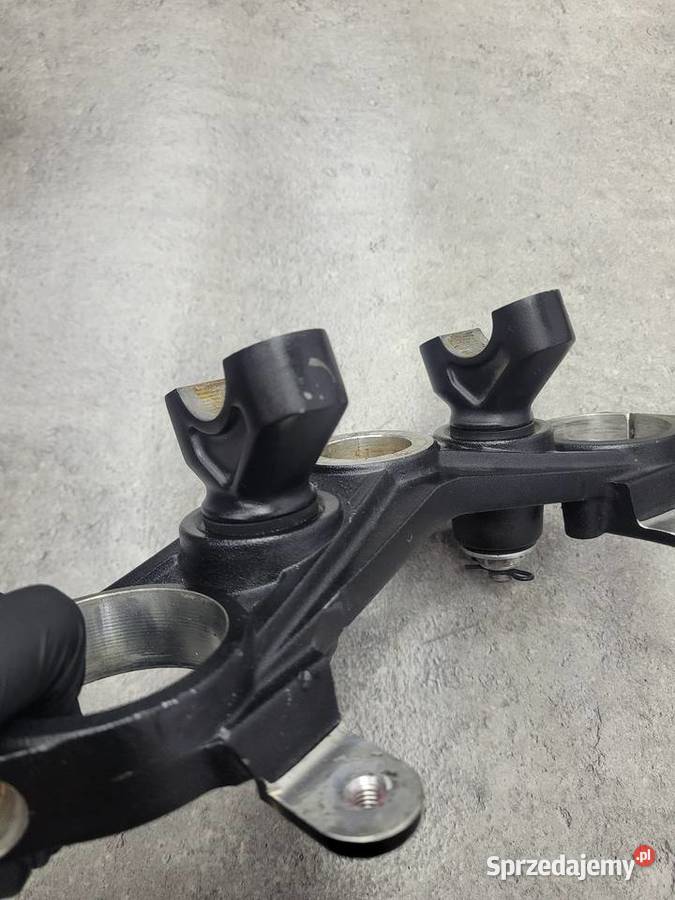 KAWASAKI Z900 Z 900 24 OEM PÓŁKA GÓRNA MOCOWANIE sprzedam
