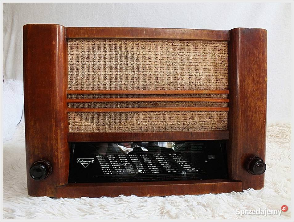 Stare radio lampowe OLYMPIA Sachenwerk 502W z Żary