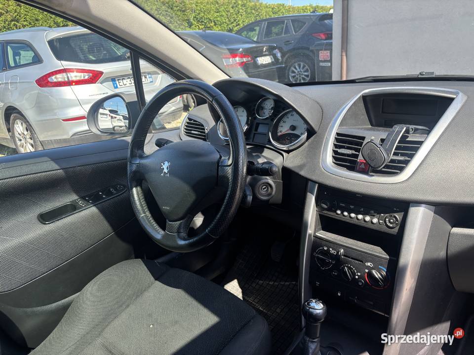 Peugeot 207 srebrny śląskie
