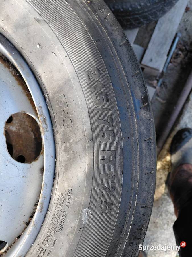 Mercedes Vario kola kompletne 215 75 175 Masłów Pierwszy sprzedam