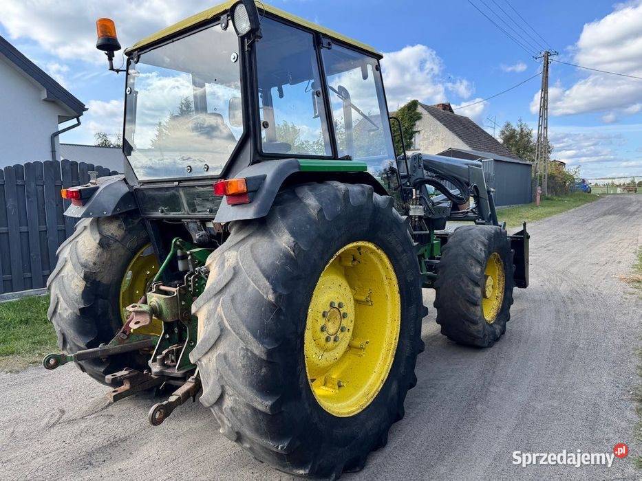 John Deere 2650 z turem Konarzyny