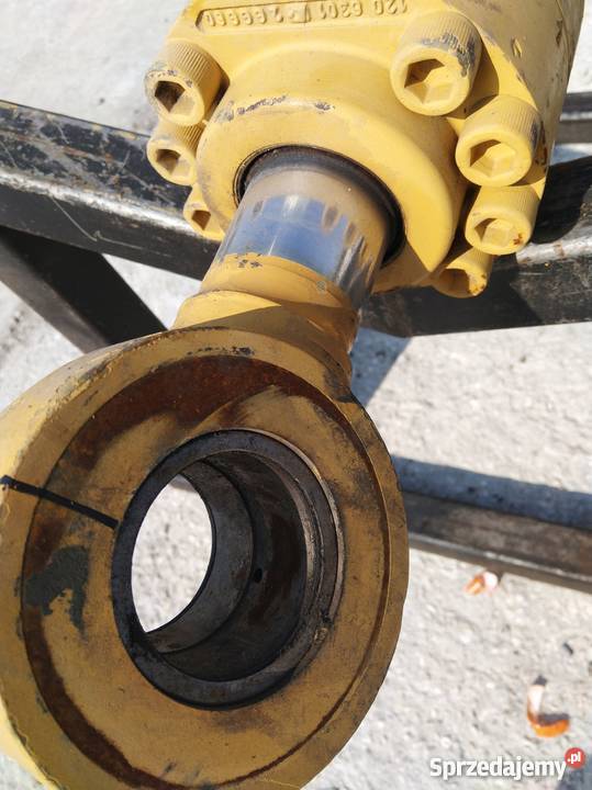 Siłownik Cat Caterpillar 318 320 312E 315 316 Kielce