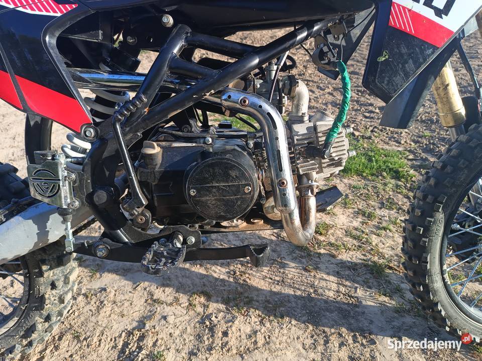 Cross Apaq 125 dolnośląskie Przeworno