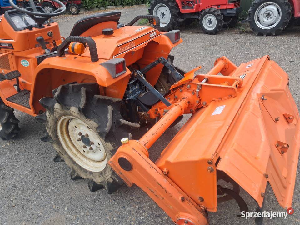 Kubota b114 Konary