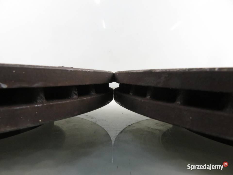 TARCZE HAMULCOWE PRZÓD FORD FIESTA MK6 VI 125