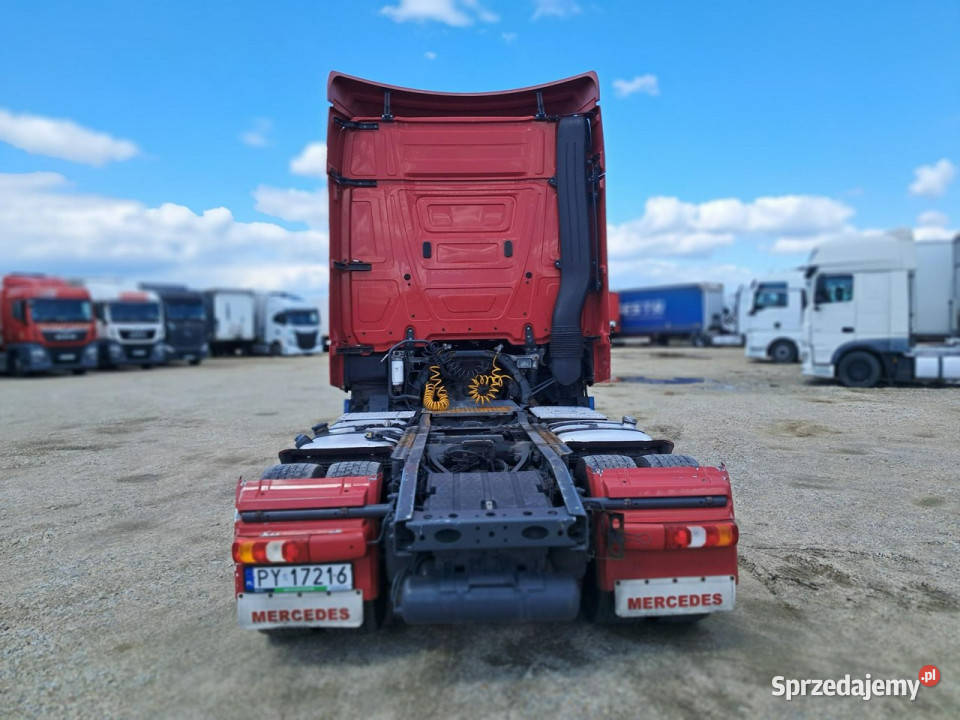 Mercedes Actros Komorniki