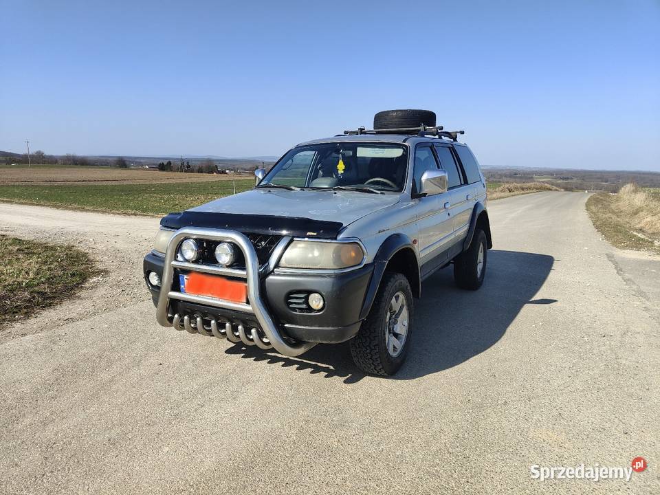 Mitsubishi Pajero Sport 4x4 30 V6 LPG 2001r Bogoria
