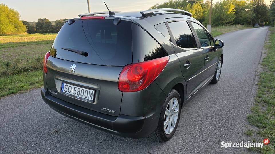 Peugeot 207 SW 16 BENZ