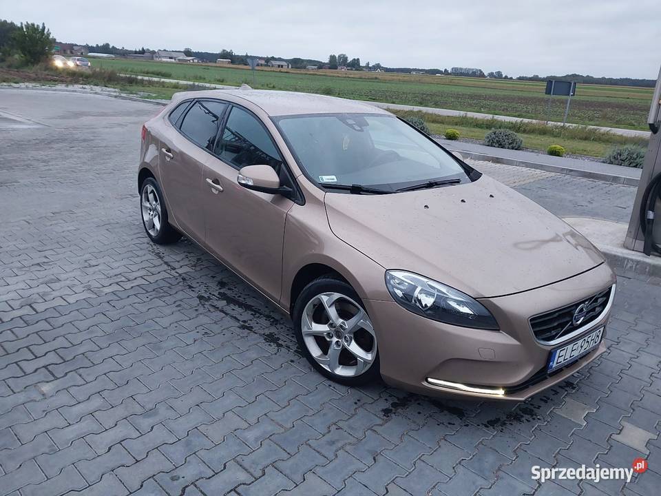 Volvo V40 Lipnica