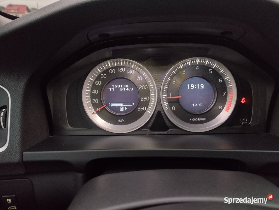 Volvo S60 limuzyna benzyna 180 Kielce sprzedam