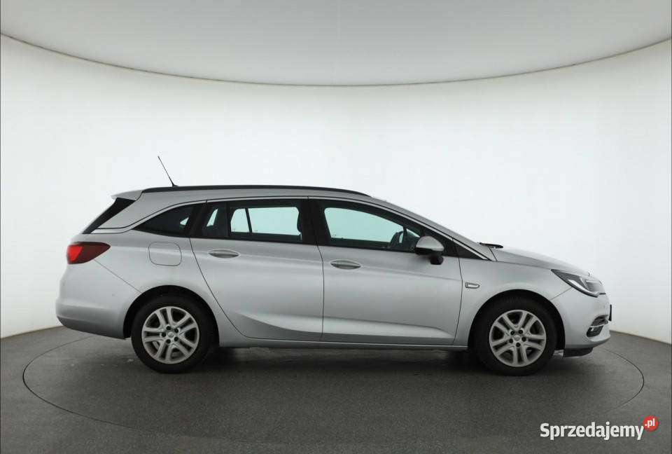 Opel Astra 15 CDTI Rok produkcji 2019 Piaseczno