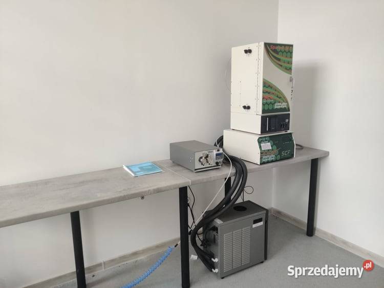 Ekstraktor nadkrytycznym CO2 laboratoryjny 1L lubelskie Puławy