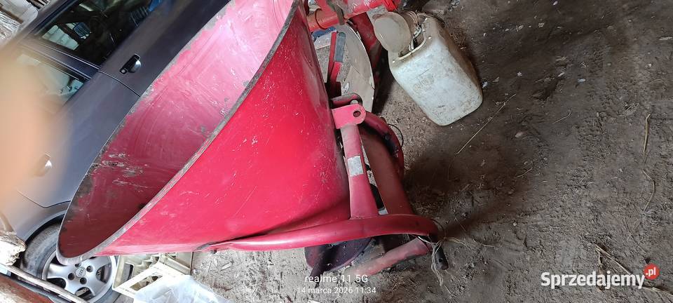 Rozsiewacz nawozu lejek Giełczew