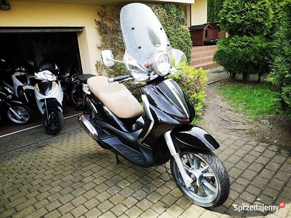 PIAGGIO BEVERLY 300i 10r italmotopila Piła