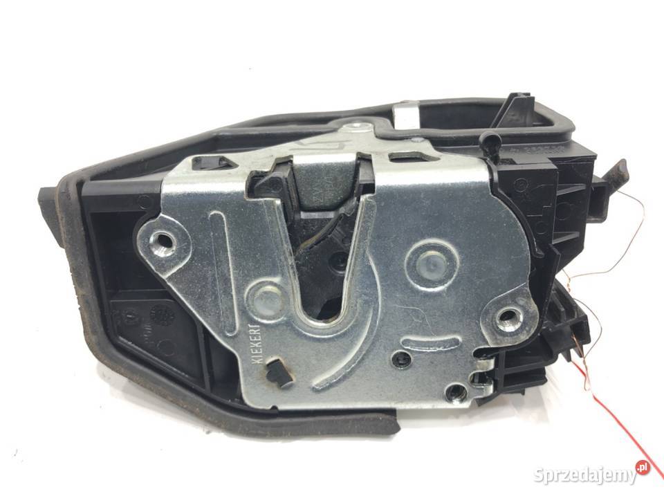 ZAMEK DRZWI LEWY TYŁ BMW F34 Hatchback 7229459