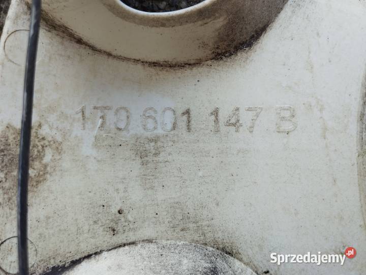 Kołpak Vw 16 1T0601147B pojedyncza sztuka Motoryzacja Kamieniec